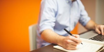 Erfolgreich im Home-Office: “Erste-Hilfe-KIT“ hilft bei verteiltem Arbeiten