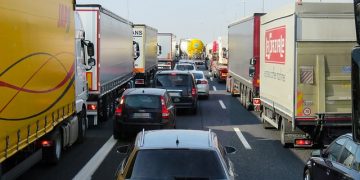 BIHK: Verschärfte Einreiseregeln belasten Unternehmen